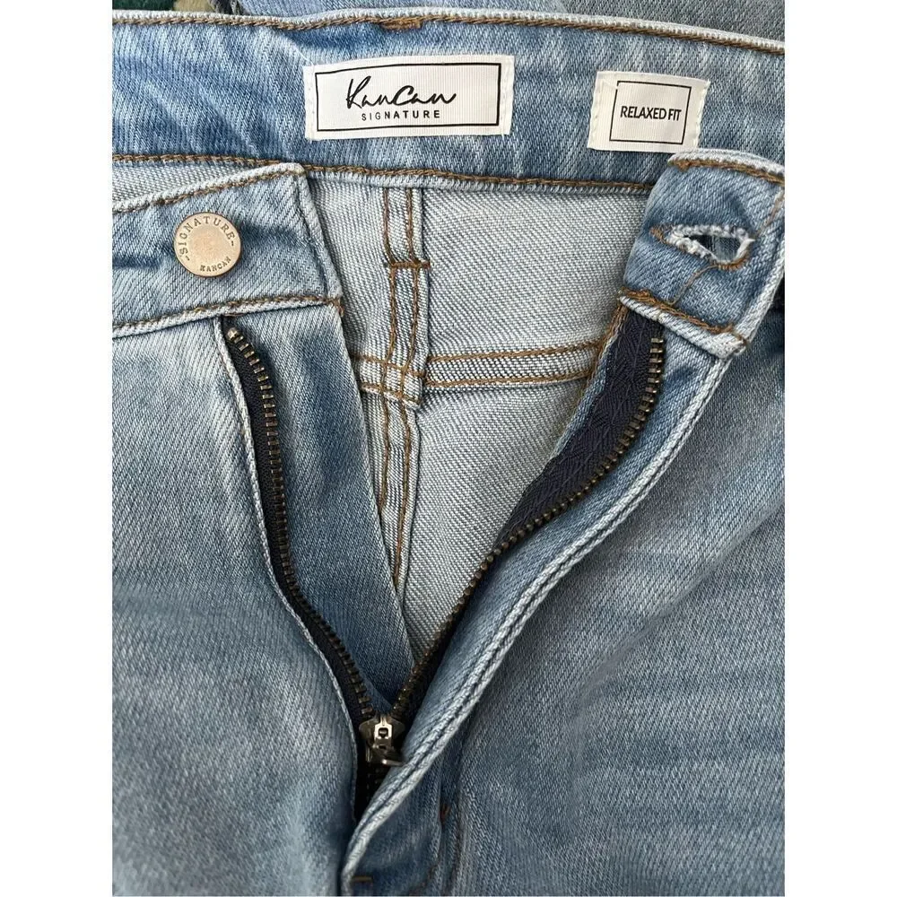 KanCan Junior’s size 15/31 Signature Estilo Relaxed Fit Distressed Jeans Light B